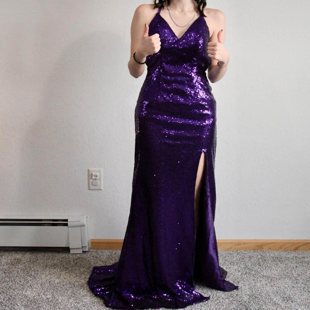 Purple prom dress!